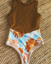 Load image into Gallery viewer, &#39;Lobitos&#39; Surf Suit- Flower Collective
